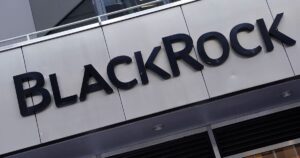▷ Todas las Entradas » 2025 Uriel N Peñaloza 🥇 BlackRock compra Bitcoin a la baja mientras el ETF logra racha de entradas