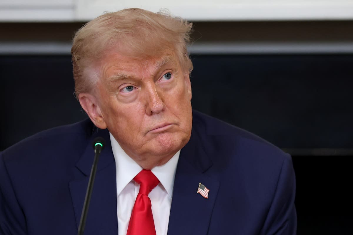 ▷ Truth Social de Trump lanza un ETF que combina Bitcoin y Ethereum » 2025 Uriel N Peñaloza 🥇 Truth Social de Trump lanza un ETF que combina Bitcoin y Ethereum