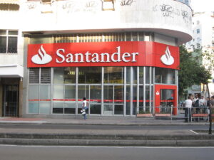 El Banco Santander comienza a ofrecer Bitcoin y Ethereum en Suiza